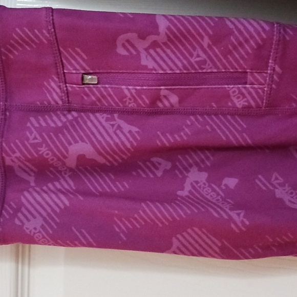 2 Pairs Reebok pink and black womens leggings size M  like new - Picture 2 of 8